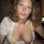 Pour coquin à fond disponible qui aimerait un plan sexe mature