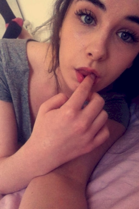 Pour un weekend de sexe sans tabou avec une jeune libertine